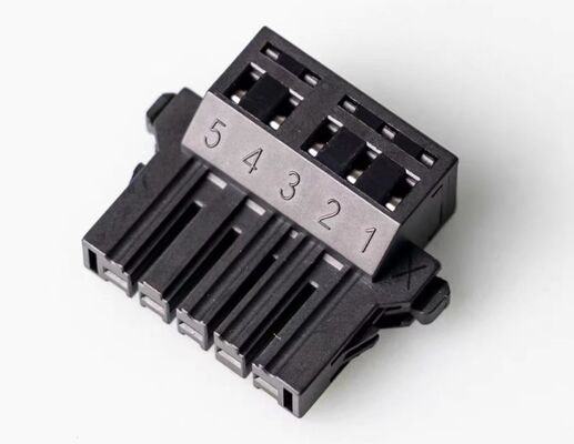 A4 A5 A6 Servo Motor Connector with 1000V Voltage Rating and Silver/Gold Plated Pins in 4PIN-17PIN Configurations